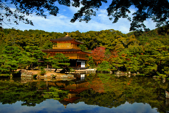 Golden Pogoda, Japan